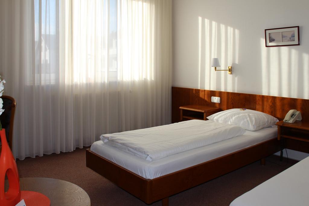 Hotel La Taverna ロースバッハ・フォア・デア・ヘーエ 部屋 写真